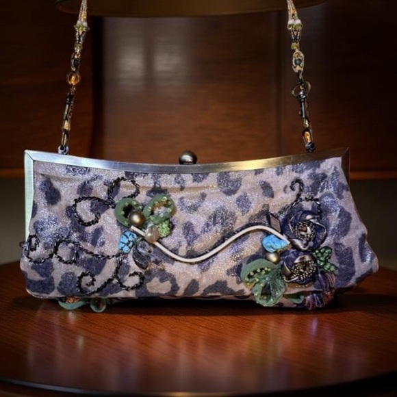 Vintage rare Mary Frances Bag,beaded,satin,kisslock,cottage core,Victorian green - Picture 4 of 10